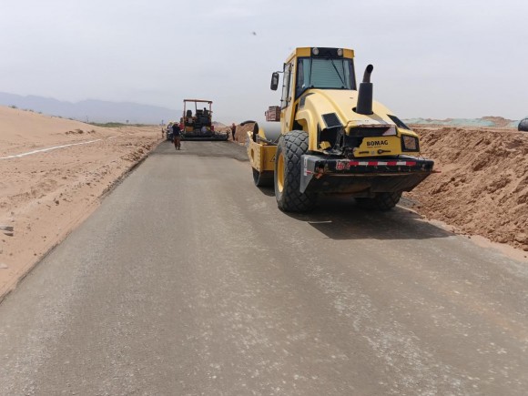 阿拉善左旗機(jī)場(chǎng)升級(jí)支線(xiàn)機(jī)場(chǎng)項(xiàng)目二標(biāo)段第二階段停航施工圓滿(mǎn)完成并獲表彰